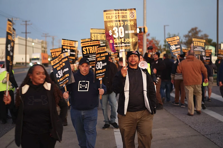 Tom Morello Shows Solidarity with Striking Kellogg Workers